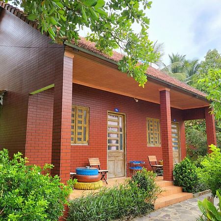 Thuy Tien Eco Lodge Cát Tiên Exterior foto