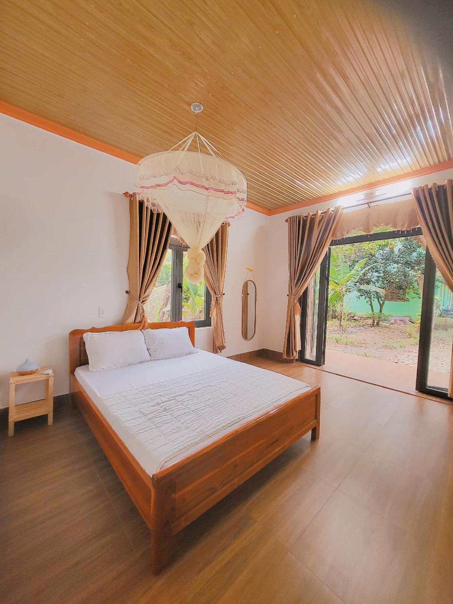 Thuy Tien Eco Lodge Cát Tiên Exterior foto
