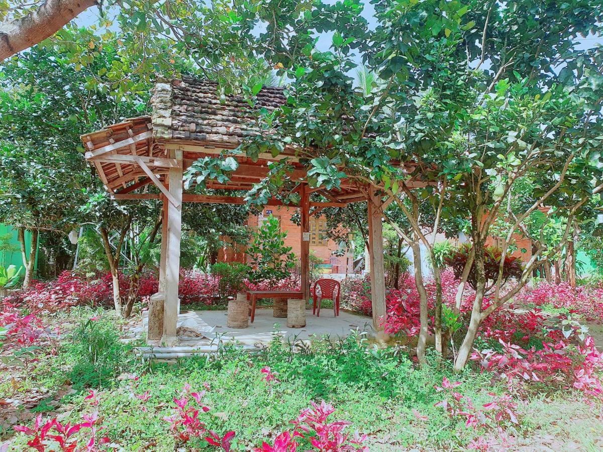 Thuy Tien Eco Lodge Cát Tiên Exterior foto